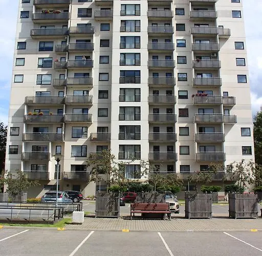 Brivibas With Private Parking * Riga