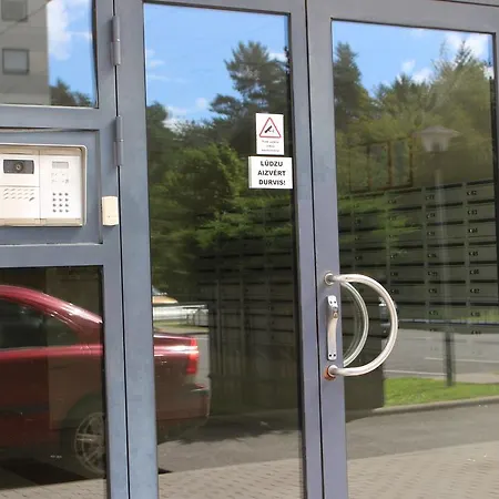 Brivibas With Private Parking Riga